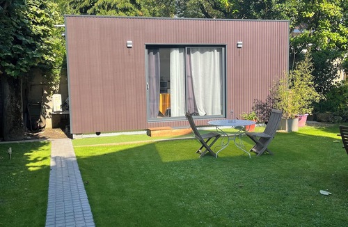 Vaucresson House | Quiet studio near Versailles and Paris