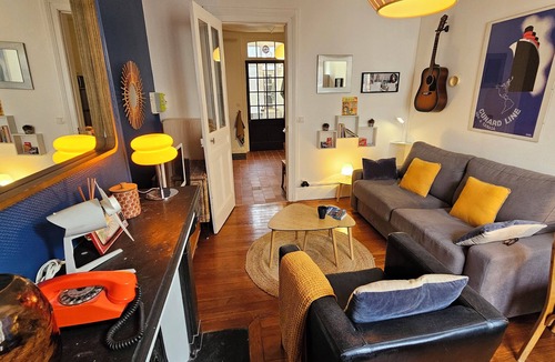 Anatole France Danton Apartment | Quiet studio, walking distance to center, train station and beach, pets welcome.