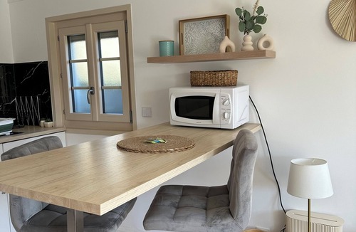 Rougemont Apartment | Quiet studio with terrace