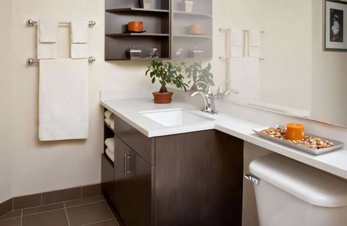 Earth City House | Quiet Stunning Space with Homelike Amenities