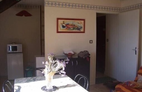 Bagneres-de-Bigorre Apartment | Quiet sunny apartment near the spa town center