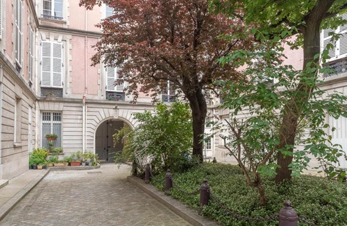 Arsenal Apartment | Quiet T3 of 64 m2 on first floor