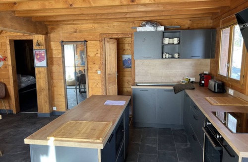 Venosc Ski Chalet | Quiet, typical chalet with breathtaking views
