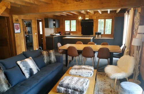 Venosc Ski Chalet | Quiet, typical chalet with breathtaking views