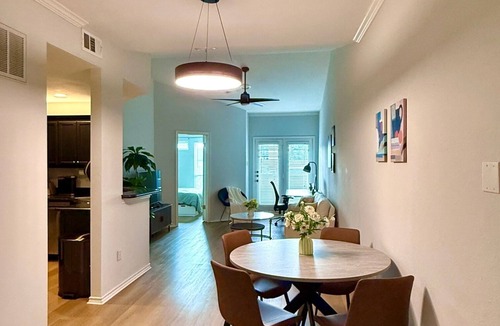 Oak Lawn Condo | Quiet Uptown 2BR/2BTH Condo, Gated, Walkable, Comfy Beds, Covered Parking