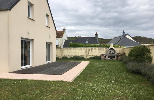 Surtainville House | Quiet vacation home - sleeps 6