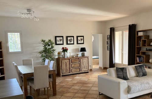 Baron Villa | Quiet villa 10 minutes from Uzes
