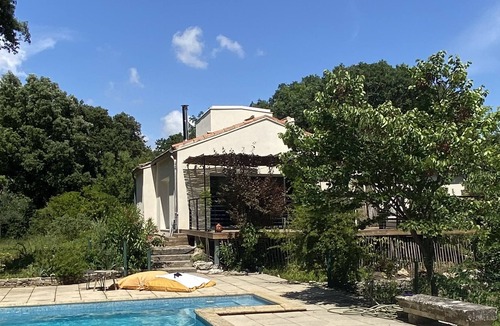 Assas Villa | Quiet. Villa 180 m2. Land 4000 m2. Big pool.