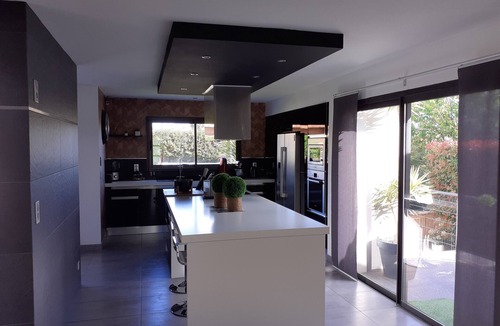 Montbazin Villa | Quiet villa 5 minutes from the Etang de Thau