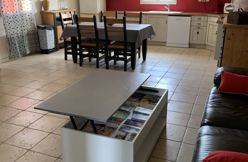 Allegre Les Fumades House | Quiet villa between Gard and Ardèche