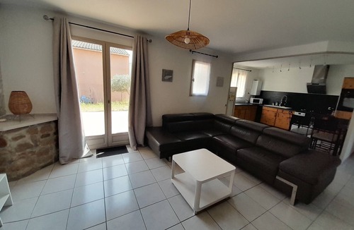 Bagnols-sur-Ceze House | Quiet villa