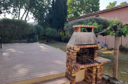 Bagnols-sur-Ceze House | Quiet villa