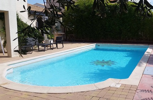 Le Cres House | Quiet villa with large pool