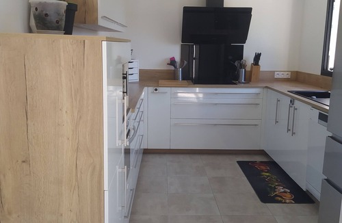 Vailhauques Villa | Quiet villa with pool between sea and river