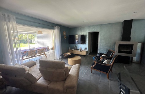 Venejan House | Quiet villa with pool