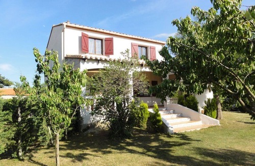 Bompas House | Quiet villa with private pool well equipped and well located