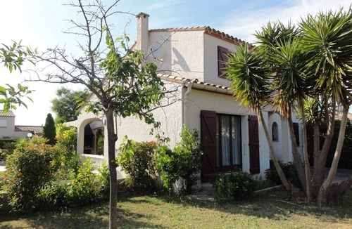 Bompas House | Quiet villa with private pool well equipped and well located