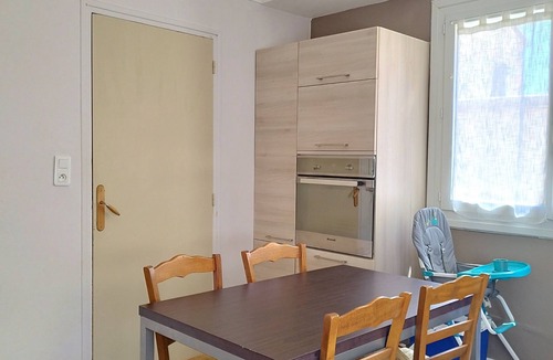 Sorede House | Quiet village house, air conditioning and shady garden - 10 km from the beach - Bicycle path