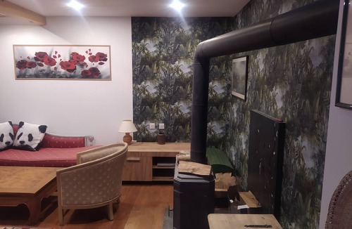 Maron House | Quiet village house