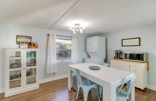Edgemont Cottage | Quiet Waterfront Getaway w/Furnished Deck & Grill