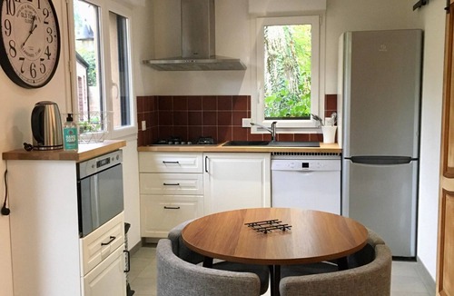 Givenchy-en-Gohelle House | Quiet, welcoming gîte with wood-fired Norwegian SPA