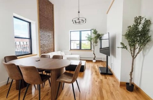 Jersey City Apartment | Quiet Winter Luxury