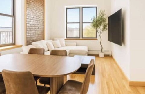 Jersey City Apartment | Quiet Winter Luxury
