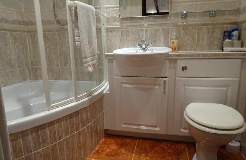 Halstock Bed & Breakfast | Quiet Woman House