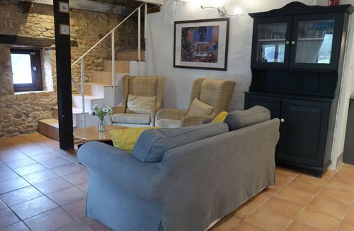 Sauveterre-la-Lemance Other | Quietly situated, Perigord Noir. Adults only.