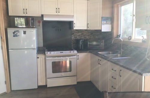 Lanark Highlands Cottage | Quig lake cottage