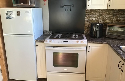 Lanark Highlands Cottage | Quig lake cottage