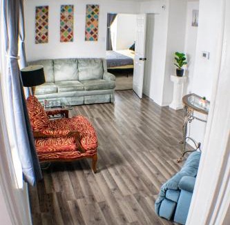 Quincy Apartment | Quincy Cozy House