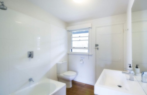 St. Andrews Beach House | Quintessential Beach Shack with all the mod cons.