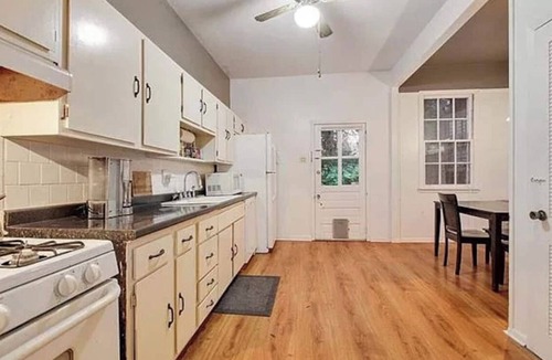 French Quarter Apartment | Quintessential French Quarter Cottage with Lush Courtyard
