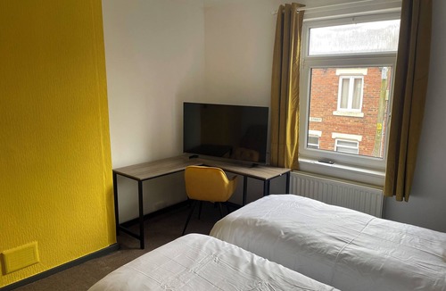 Kirk Merrington House | Quirky/Cosy Self Contained Two Bed Home - County Durham