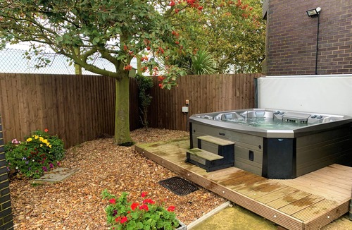 Boston Apartment | Quirky group accommodation