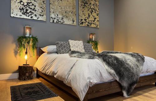 Llanbrynmair Ski Chalet | Quirky, Luxury Hideaway