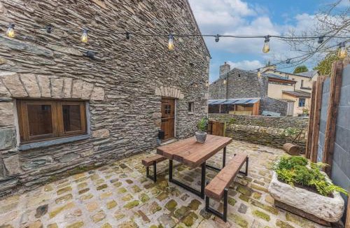 Staveley Villa | Quirky Retreats - The Old Stable