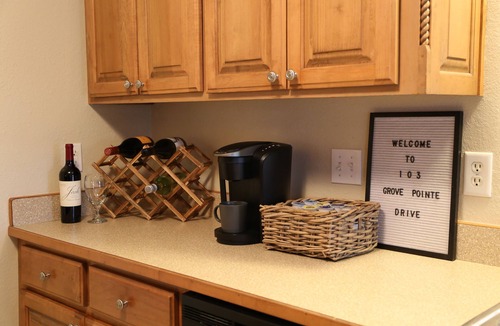 Thomasville House | Quite-Comfy & Minutes from downtown