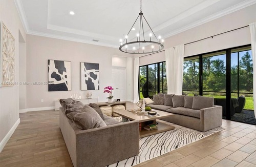 Ave Maria House | Quite golf community in luxury estate home