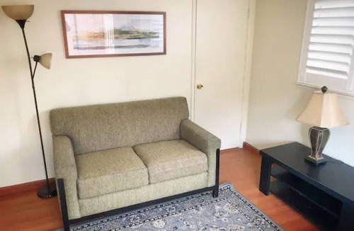 Edenvale House | Quite guest-unit on a hilltop, an ideal longterm