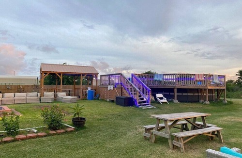 Matagorda Cabin | Quite peaceful cabin resort