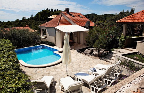Cove Tri Zala (Zrnovo) Villa | Quite place for relaxing vacation