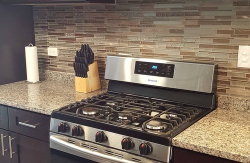University Park House | QUITE TWNHSE 30 MINS TO CHI PRIVATE PARKING 3Bedrms 1 Full bath
