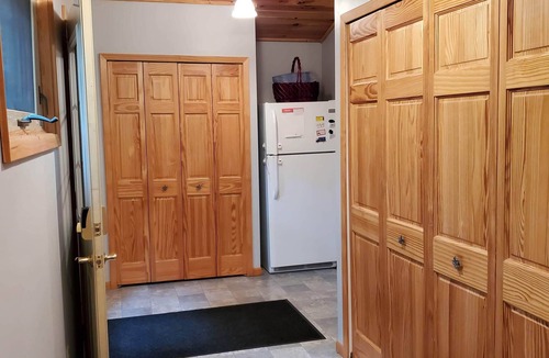 Markville Cabin | Quite year-round getaway. Small quiet lake, Hot Tub, Sauna and WiFi
