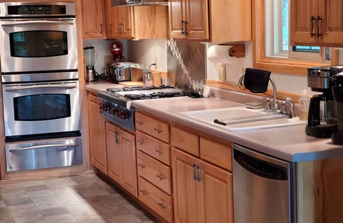 Markville Cabin | Quite year-round getaway. Small quiet lake, Hot Tub, Sauna and WiFi