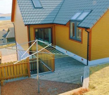 Lerwick House | Quoys Self Catering