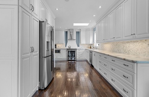 Quidi Vidi House | QV Lake house 5Bd Gym Bar Theatre
