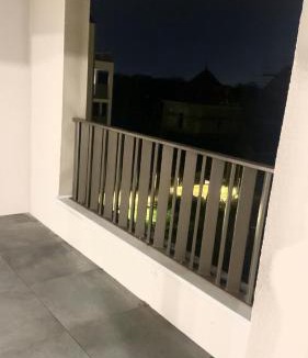 Chessy House | Réf A Chambre à 6 min de Disneyland Paris dans un grand appartement partagé