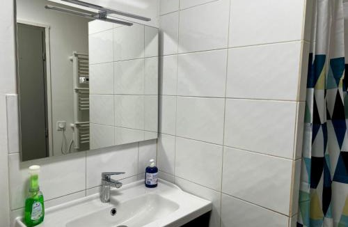 La Real Apartment | République - Grande la Réal